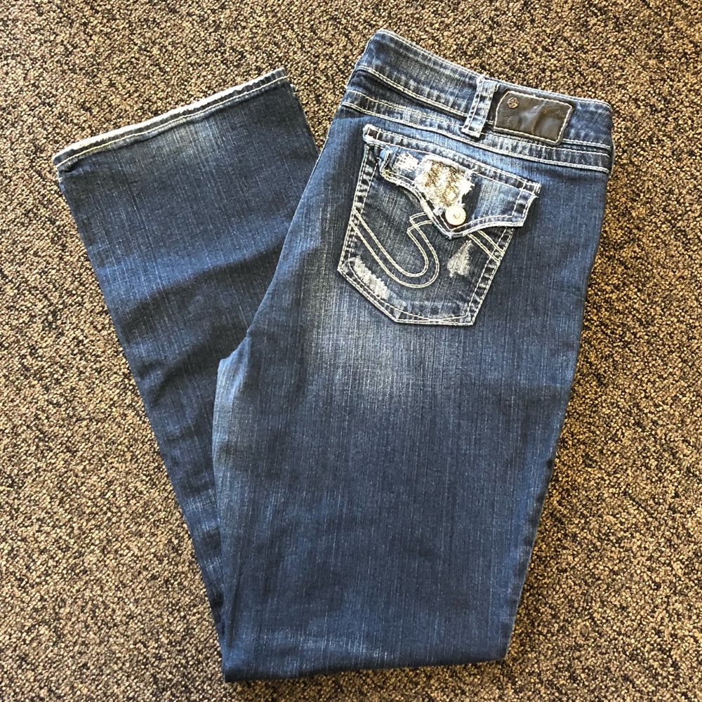 Silver Distressed Denim Jeans. Size 22